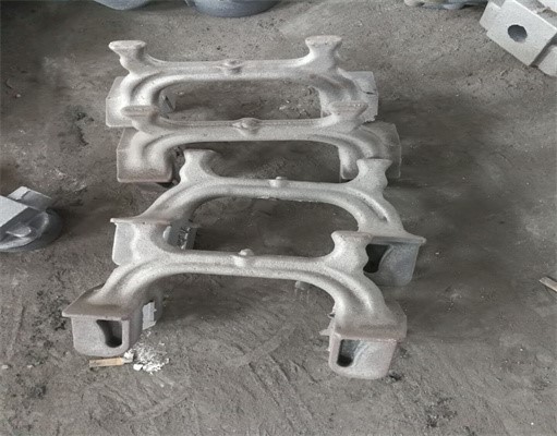 rail shoulder rail shoulder